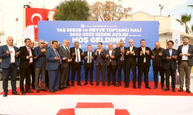 Antalya Yaş Sebze ve Meyve Hali Açıldı